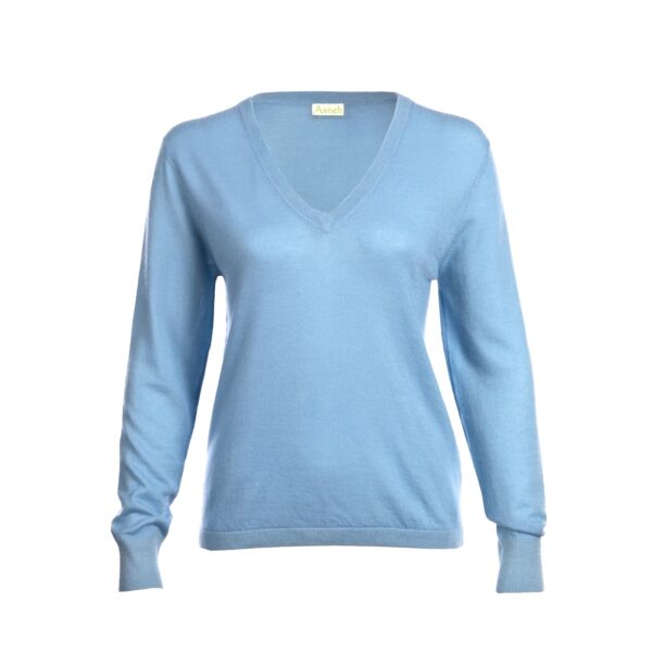 Light blue fine knit cashmere sweater from Asneh