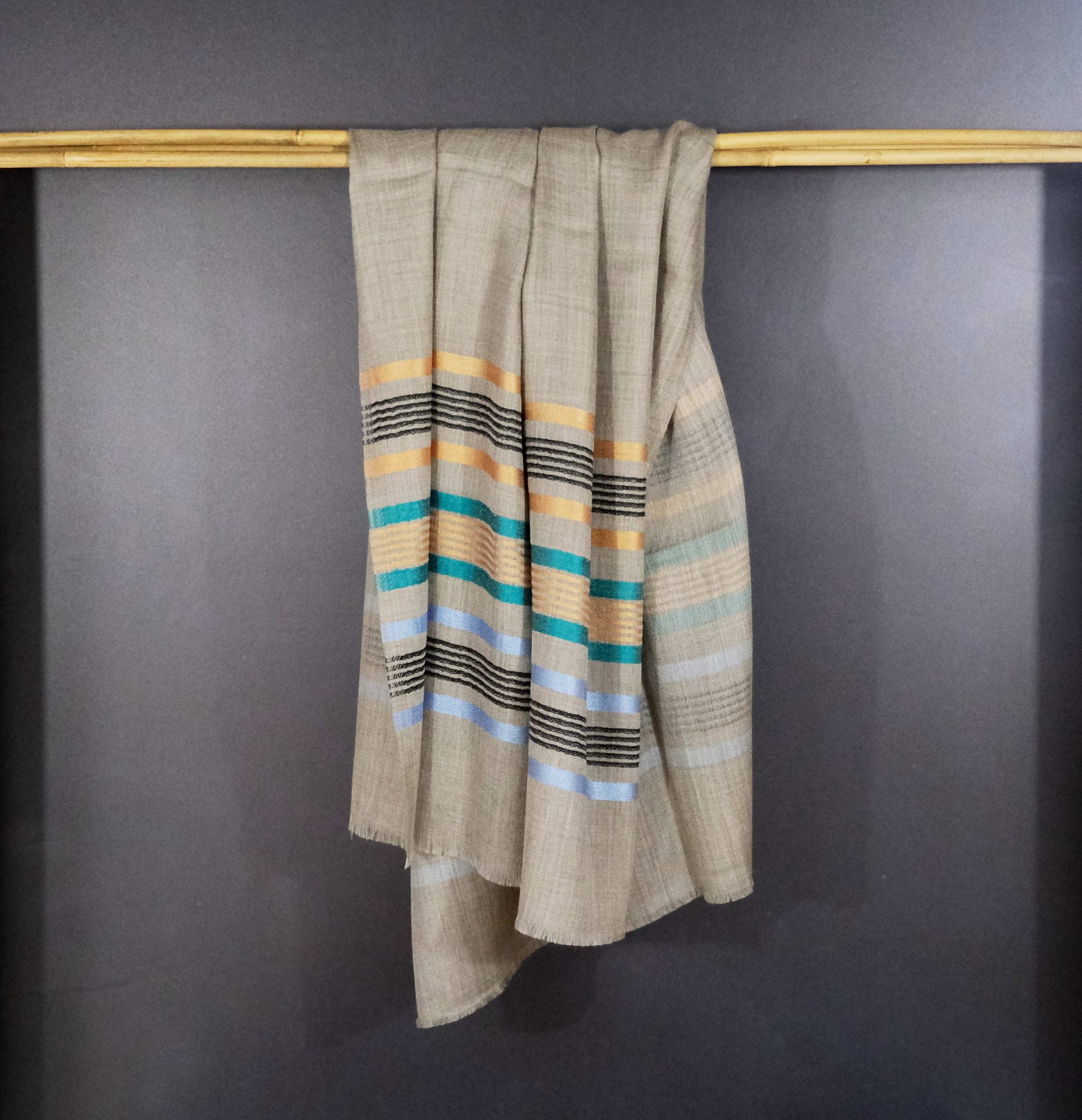 ASNEH BEIGE SCARF_8857