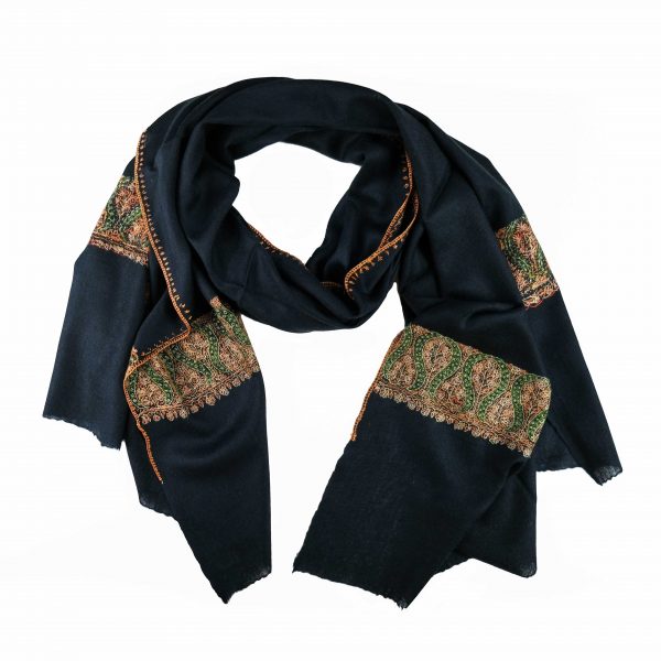 black cashmere scarf