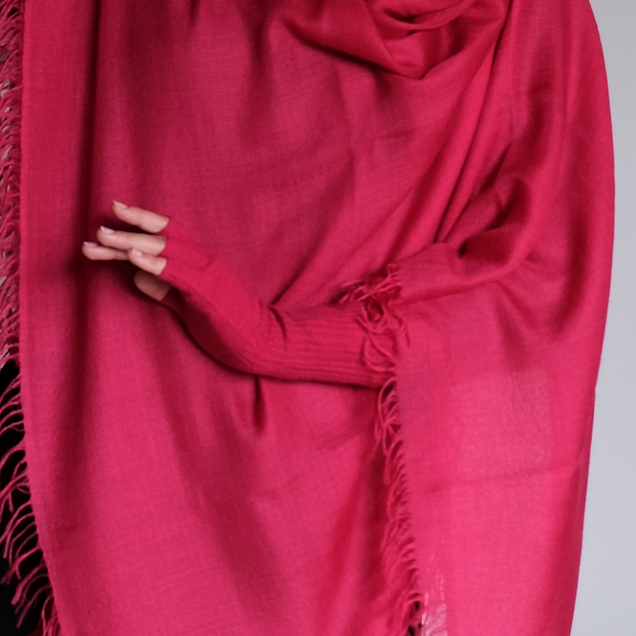 Red cashmere details gloves_9095