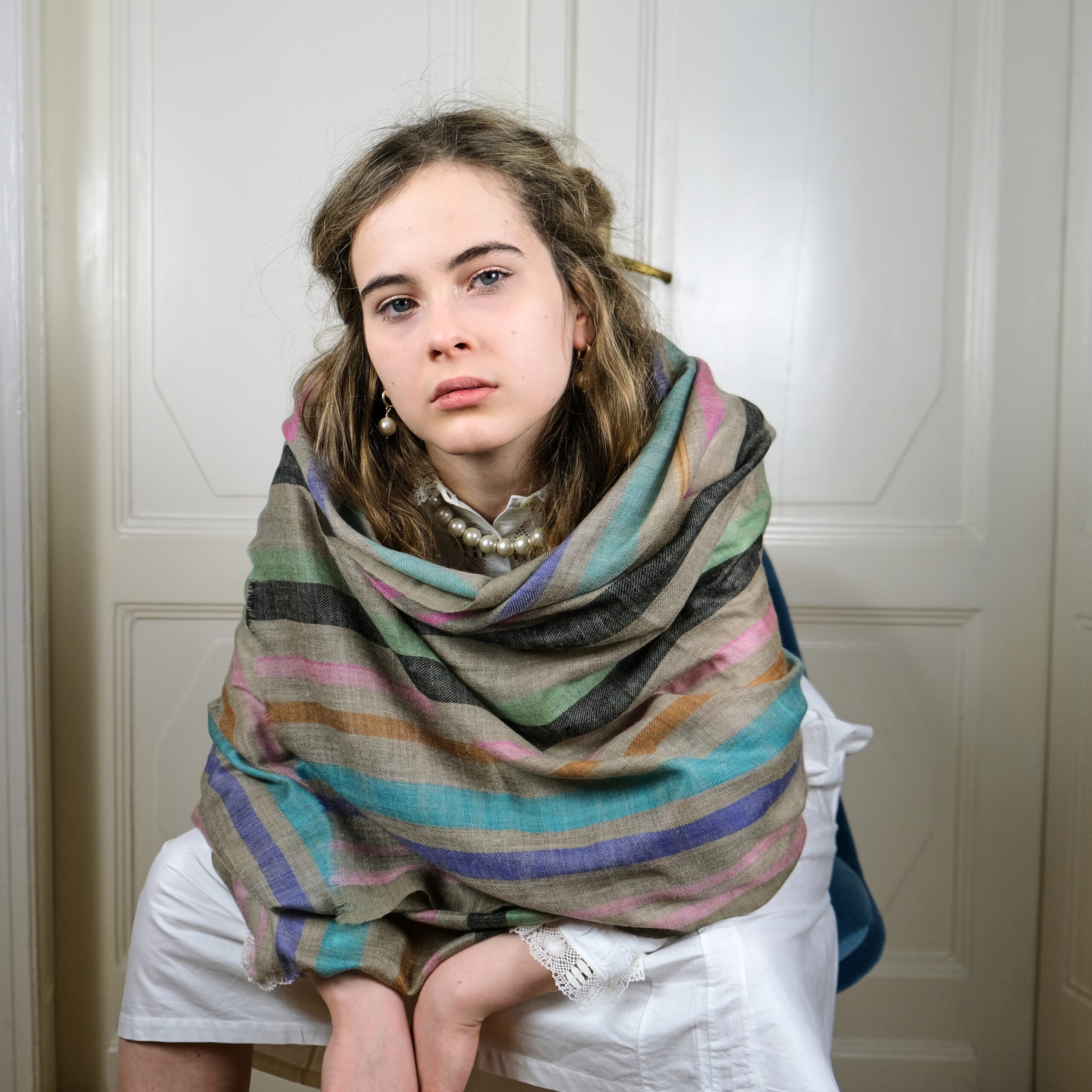 NaturalBeigeStripedPashmina_Asneh 13In pashmina in natural beige colour with woven stripes in black, green, pink and turquoise