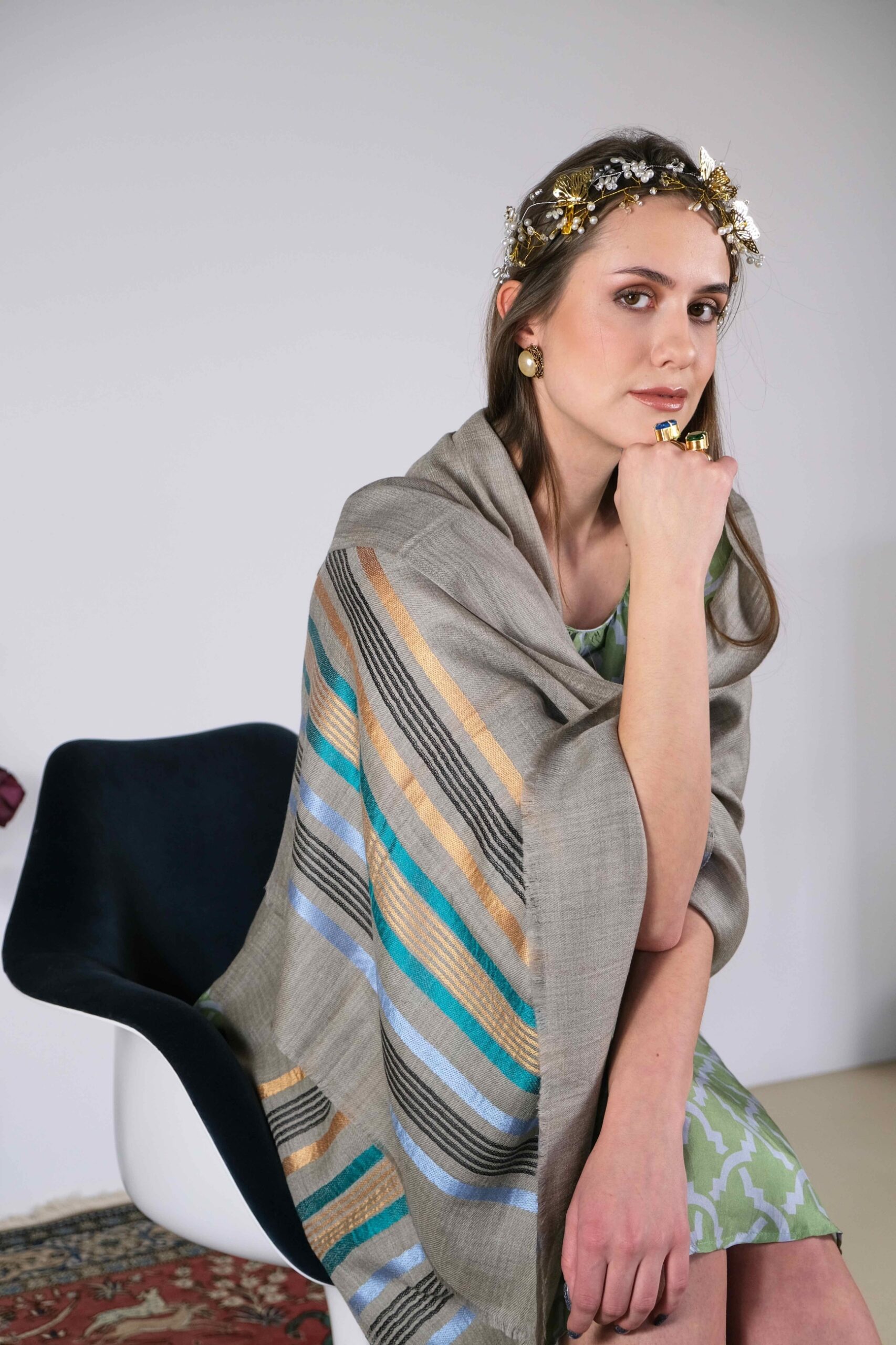 beige scarf w stripes by Asneh 7_6765_web beige scarf with stripes