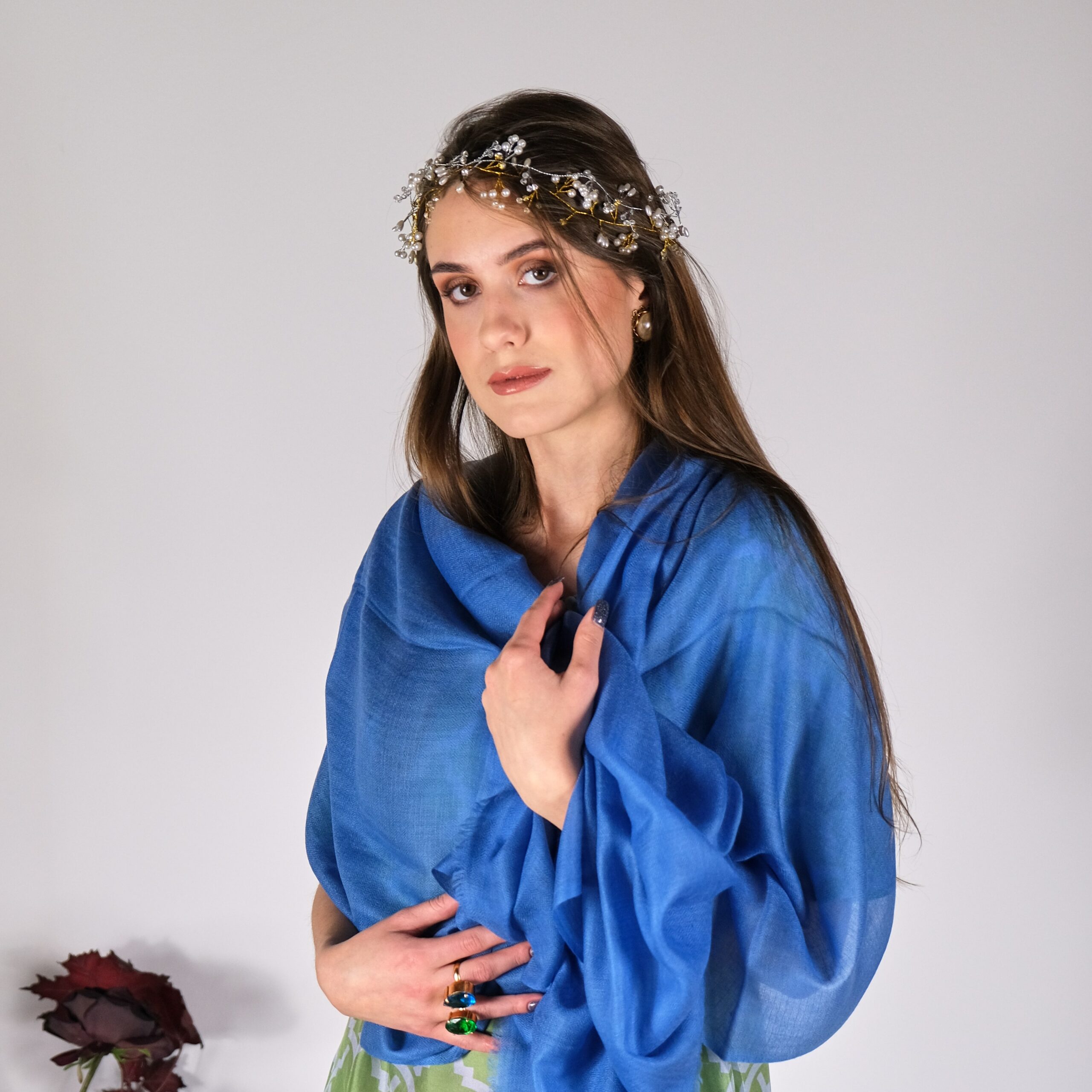 blue cashmere pashmina by Asneh